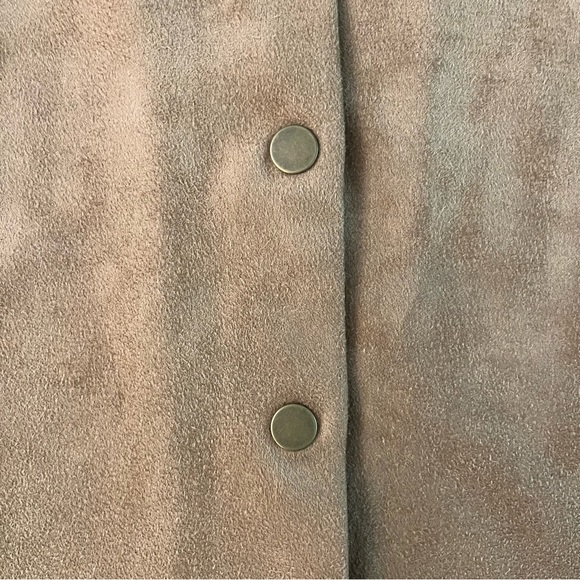 Aritzia Wilfred Free Centinela Snap Front, Vegan Suede, Tan, A-Line Mini Skirt - Picture 5 of 7